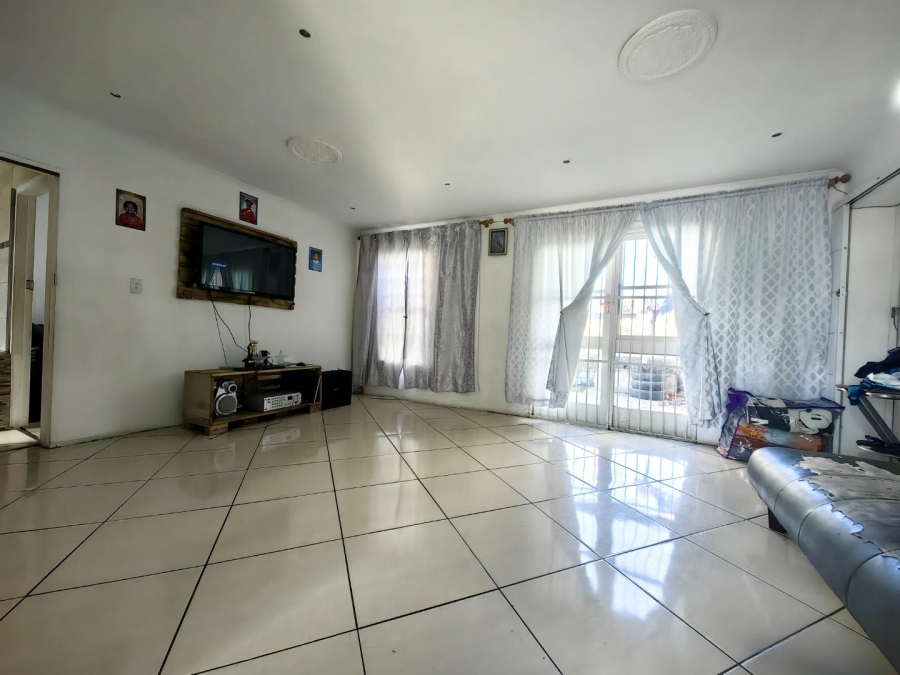 To Let 2 Bedroom Property for Rent in Rocklands Western Cape